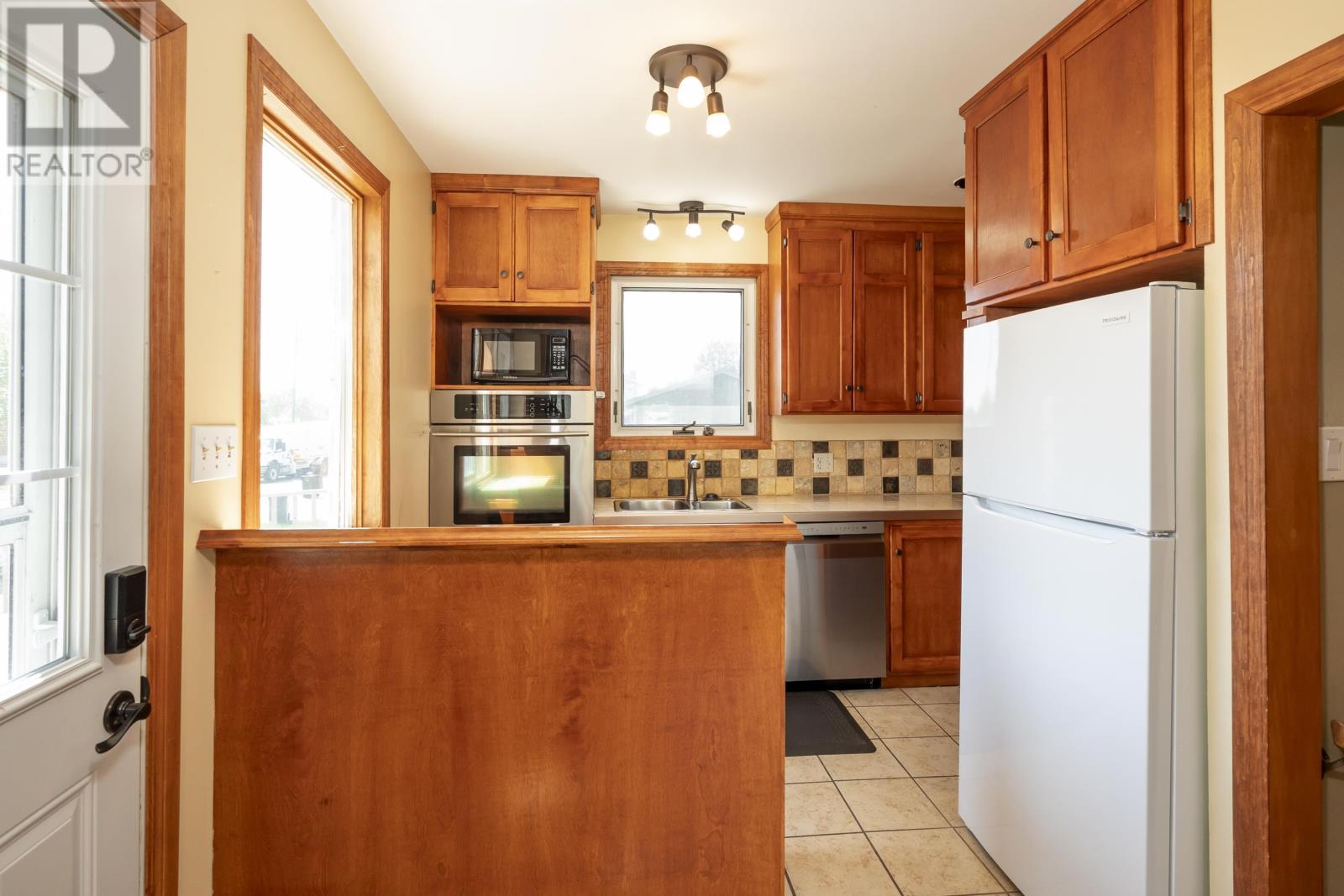 57 Clayte St, Thunder Bay, Ontario  P7A 6S3 - Photo 13 - TB2601399