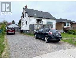258 Algonquin Ave S, Thunder Bay, Ontario