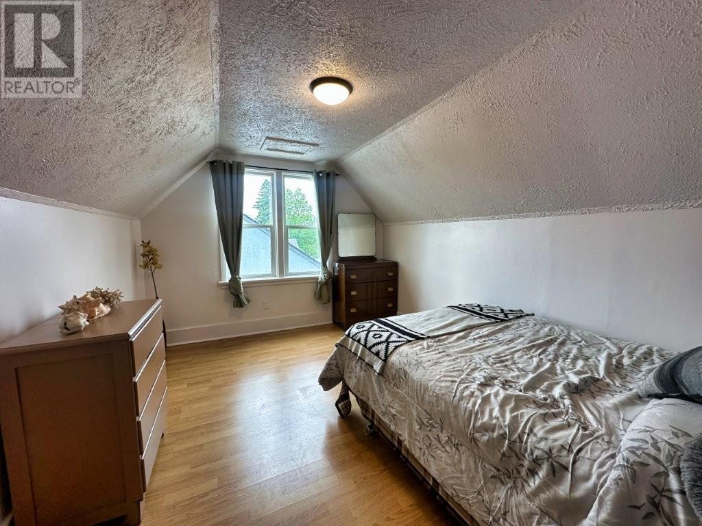 242 Empire Ave, Thunder Bay, Ontario  P7E 4R5 - Photo 20 - TB2601598