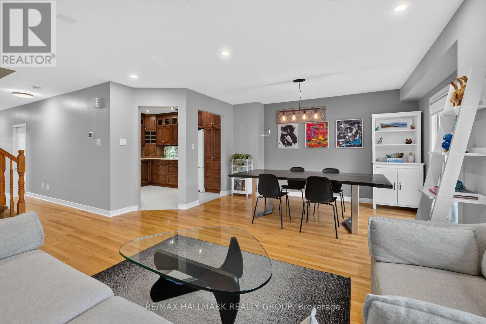 162 Dunbarton Court, Ottawa, Ontario  K1K 4L6 - Photo 11 - X13469356