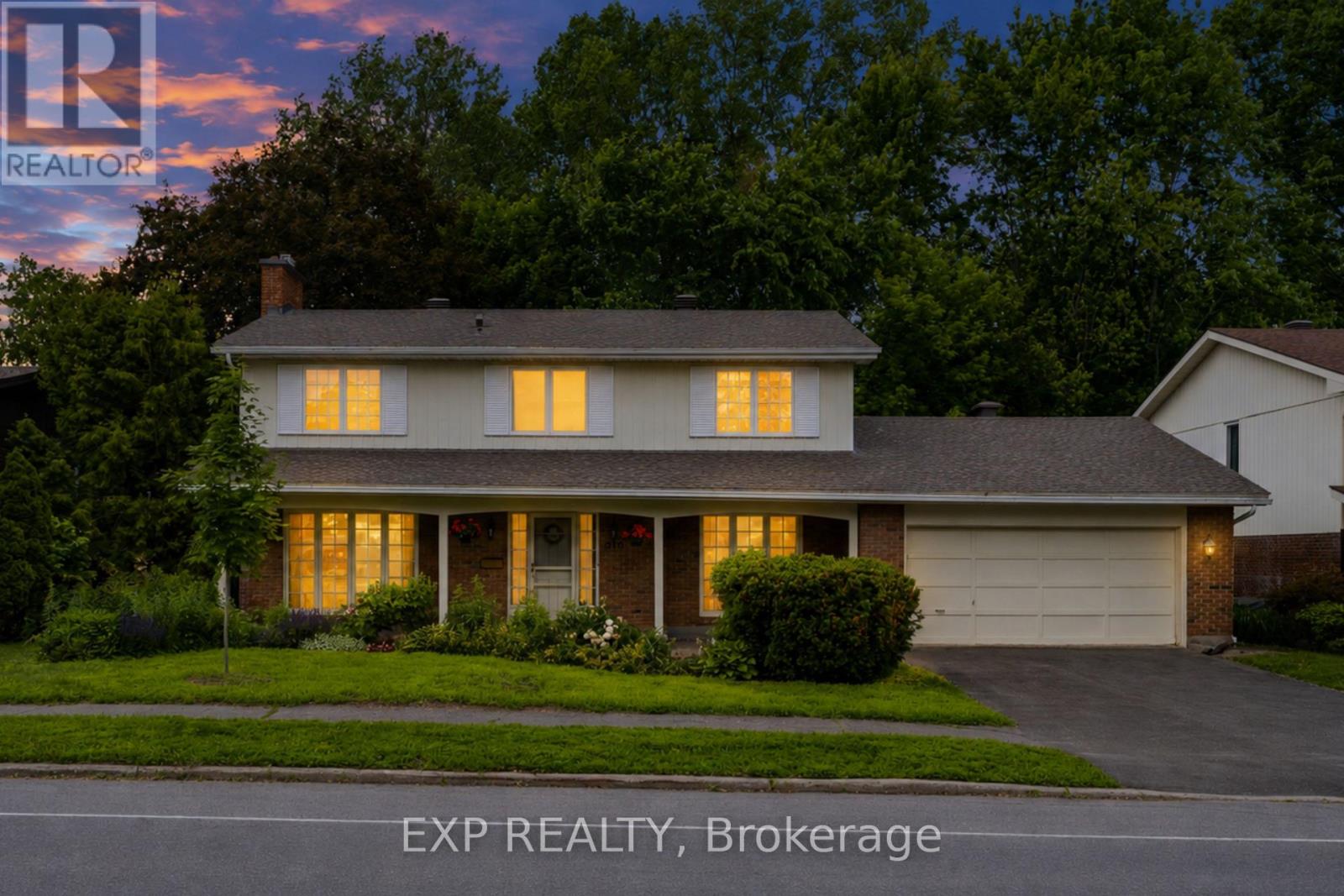 919 PLANTE DRIVE, Ottawa, Ontario