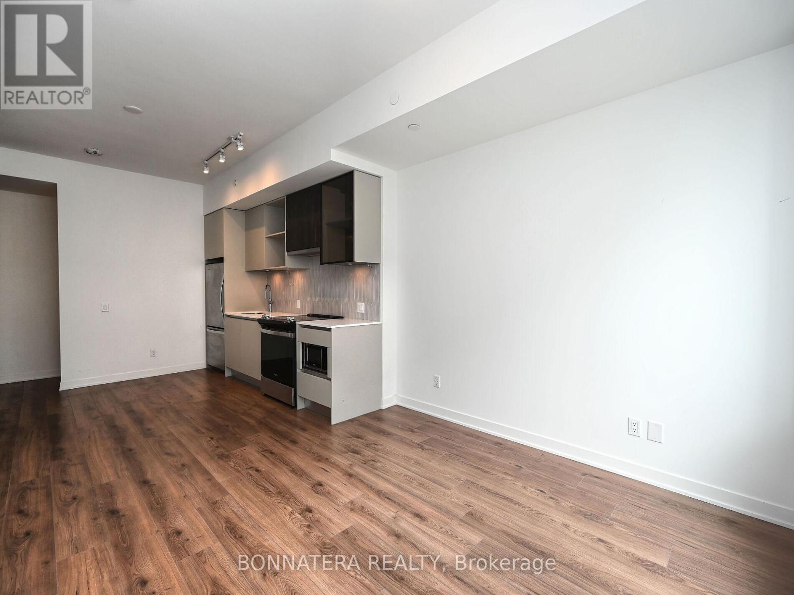319 - 405 Dundas Street W, Oakville, Ontario  L6M 5P9 - Photo 15 - W13469244