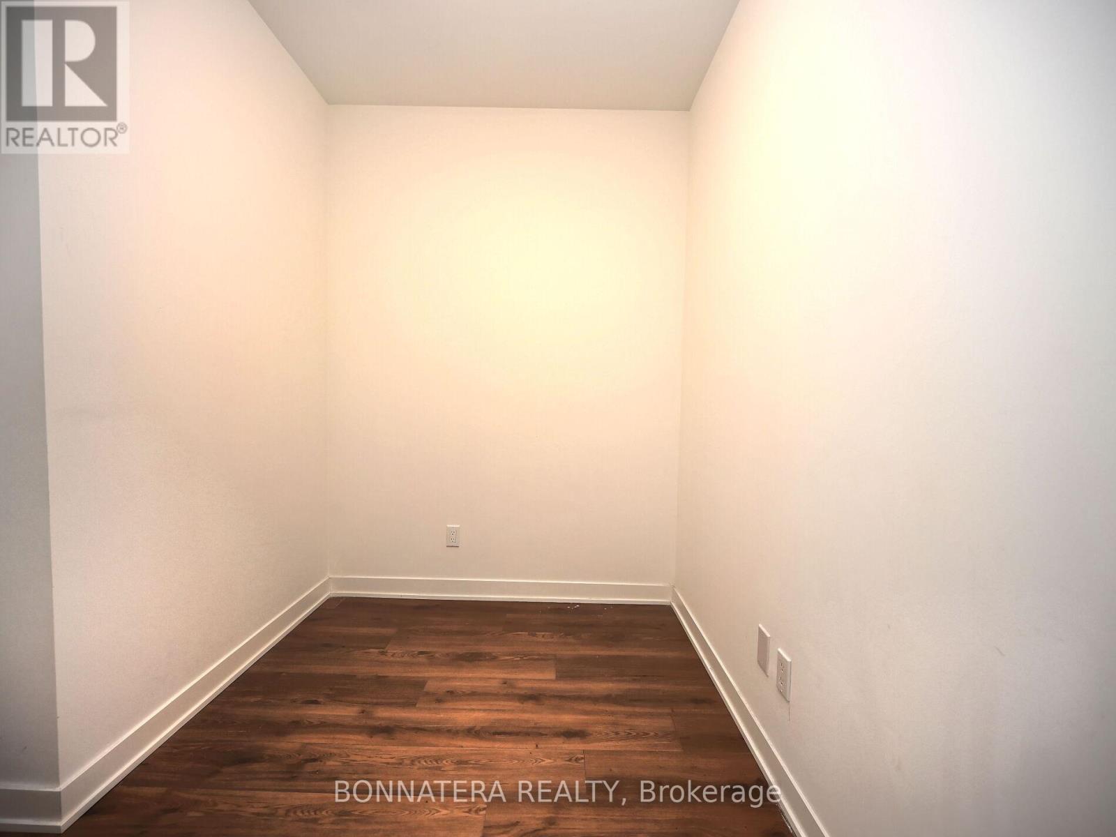 319 - 405 Dundas Street W, Oakville, Ontario  L6M 5P9 - Photo 22 - W13469244