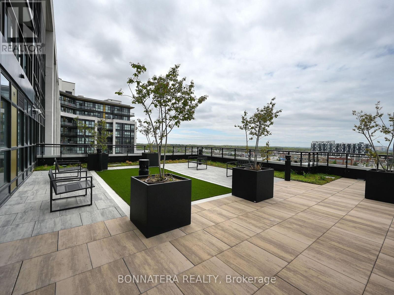 319 - 405 Dundas Street W, Oakville, Ontario  L6M 5P9 - Photo 49 - W13469244
