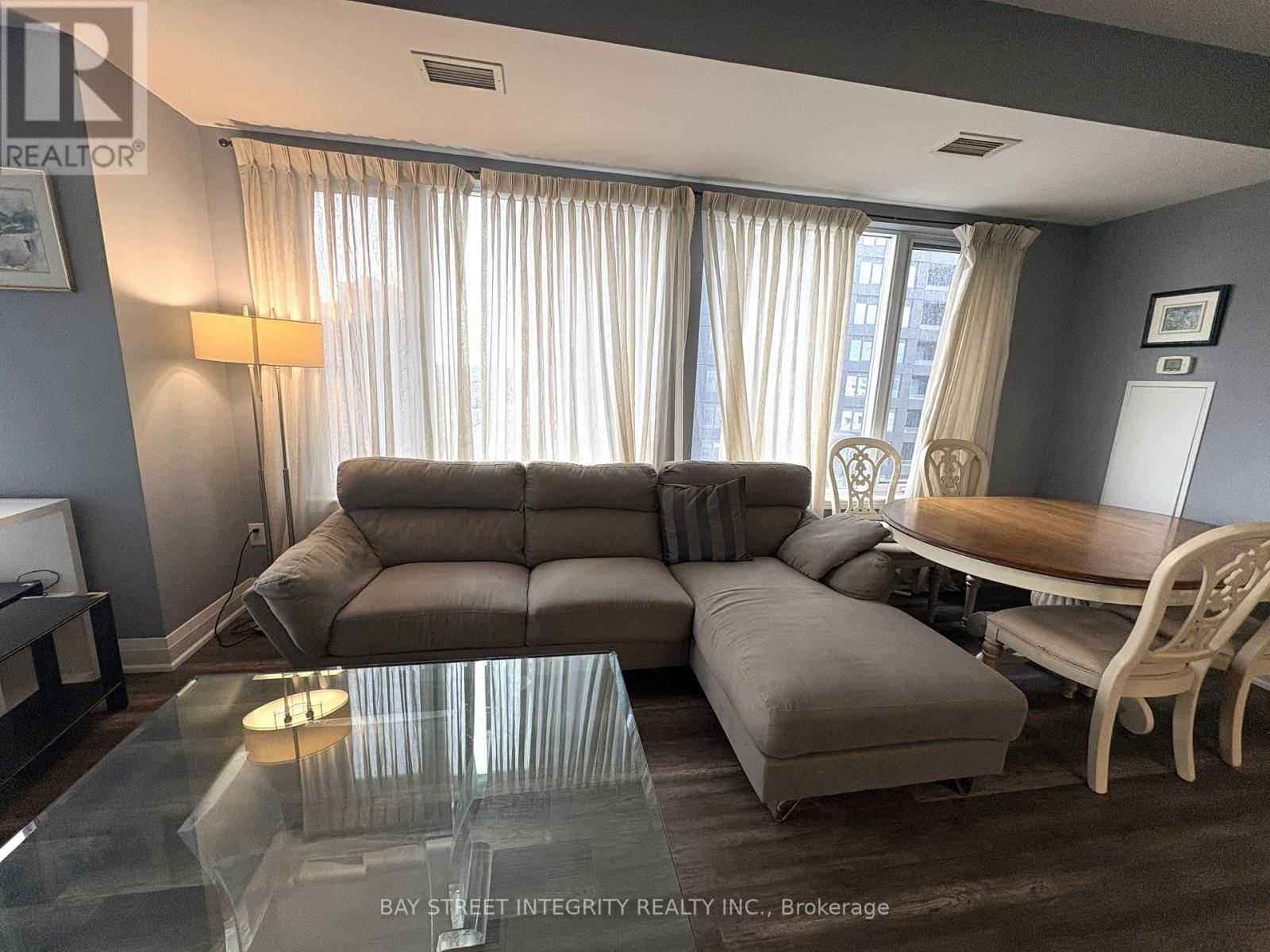 1511 - 385 Prince Of Wales Drive, Mississauga, Ontario  L5B 0C6 - Photo 11 - W13469276