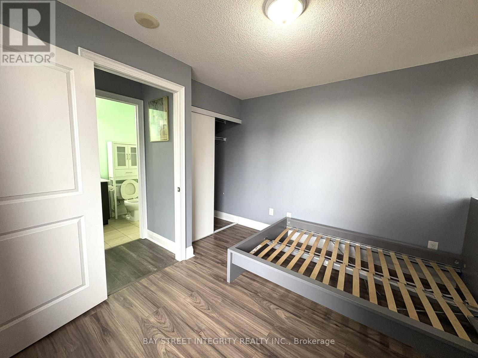 1511 - 385 Prince Of Wales Drive, Mississauga, Ontario  L5B 0C6 - Photo 16 - W13469276