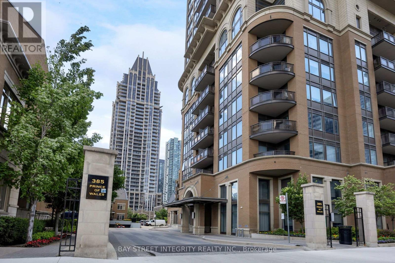 1511 - 385 Prince Of Wales Drive, Mississauga, Ontario  L5B 0C6 - Photo 2 - W13469276