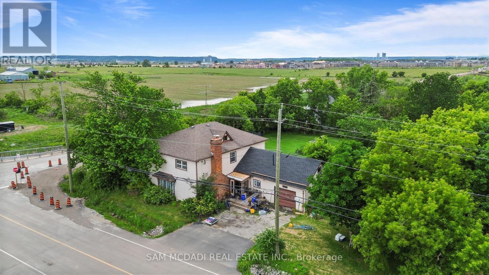 10025 Britannia Road, Milton, Ontario  L9T 7G2 - Photo 3 - W13469306