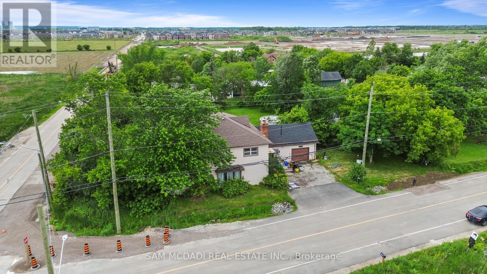 10025 Britannia Road, Milton, Ontario  L9T 7G2 - Photo 4 - W13469306