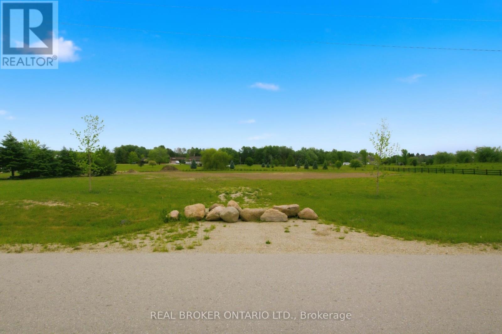 1022 Currie (Whole Lot) Street, Howick, Ontario  N0G 2X0 - Photo 4 - X13469318