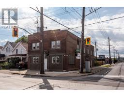 E - 104 BEACH ROAD, Hamilton, Ontario