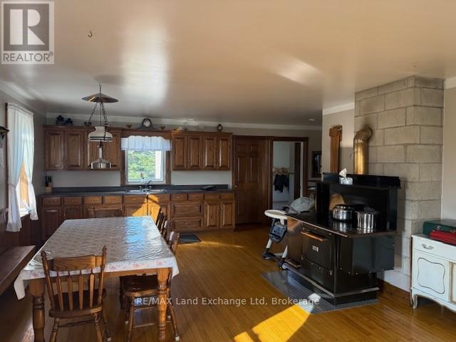 559 Bervie Side Road, Kincardine, Ontario  N2Z 2X5 - Photo 8 - X13469394