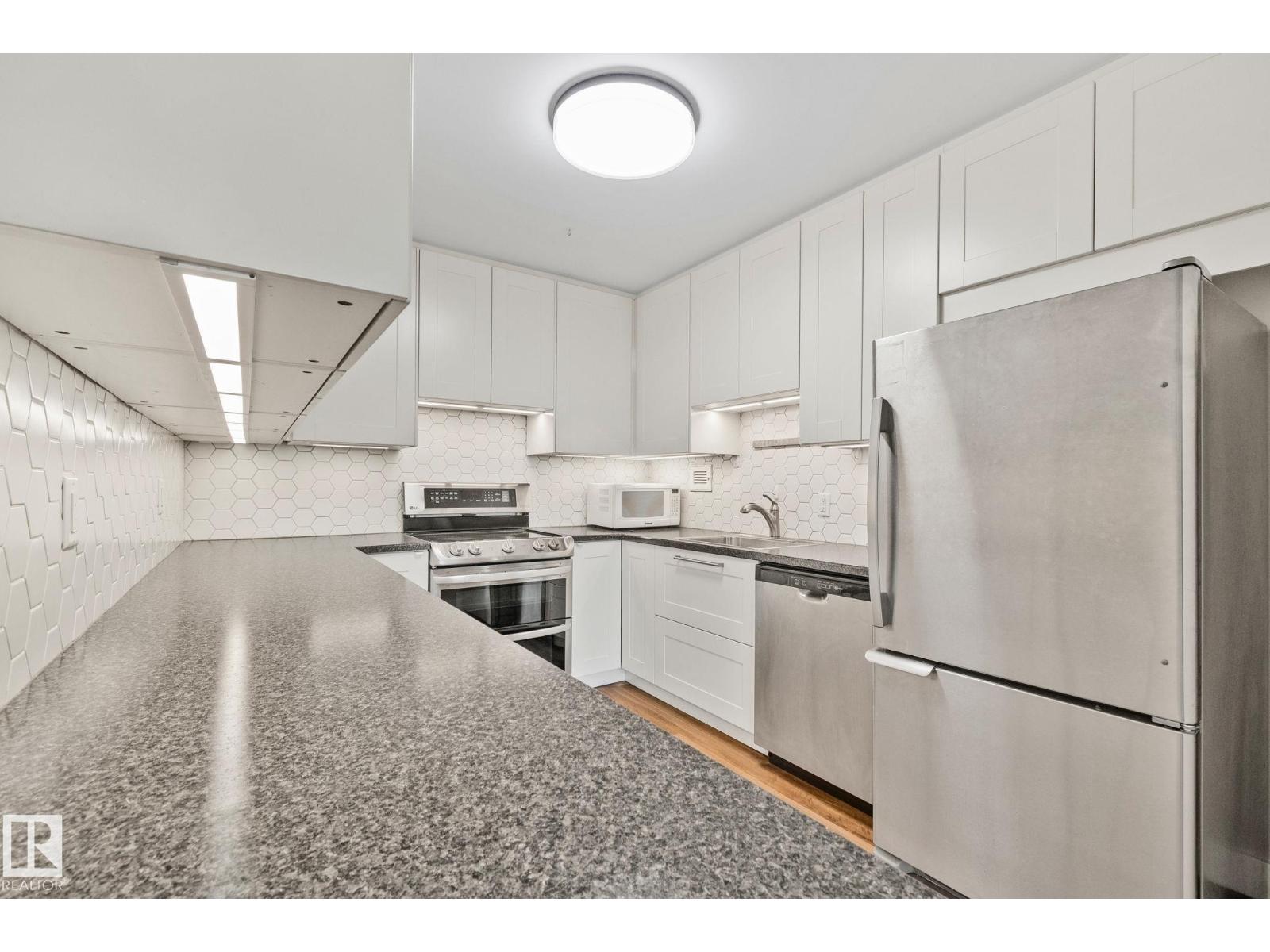 #705 9940 112 ST NW, edmonton, Alberta