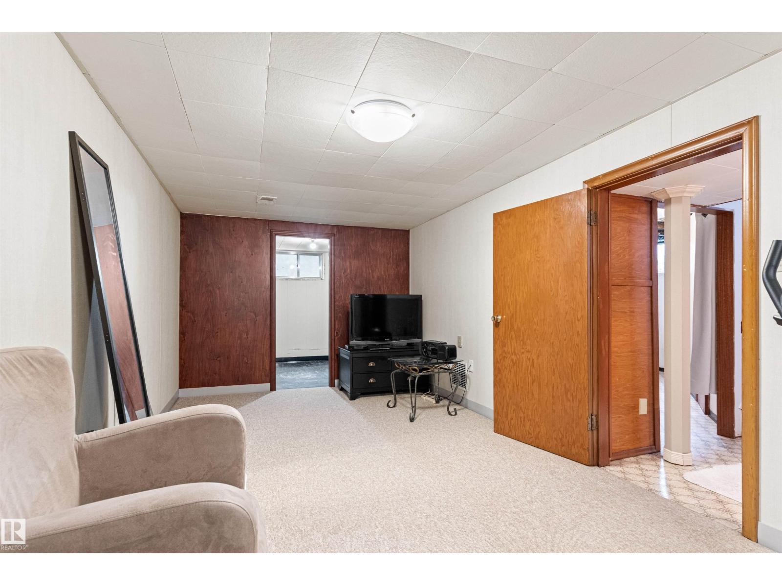 8707 69 Av Nw, Edmonton, Alberta  T6E 0R8 - Photo 49 - E4494785