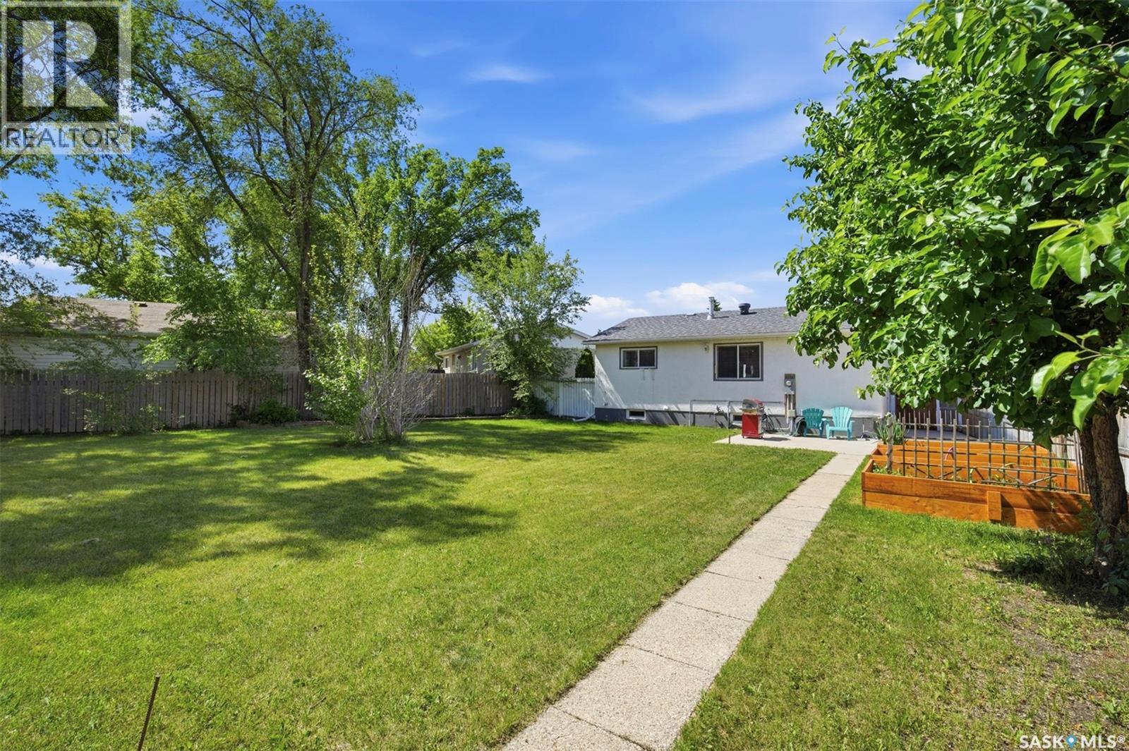 23 Nicholson Place, Saskatoon, Saskatchewan  S7L 5G7 - Photo 29 - SK040007