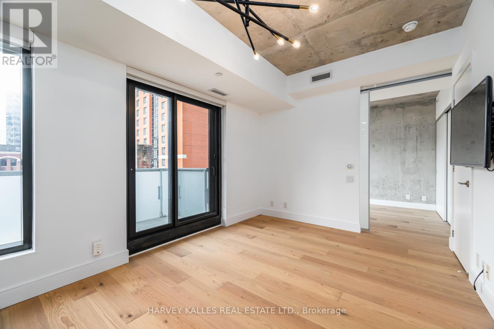 507 - 11 Charlotte Street, Toronto, Ontario M5V 2H5 - Photo 6 - C13469382
