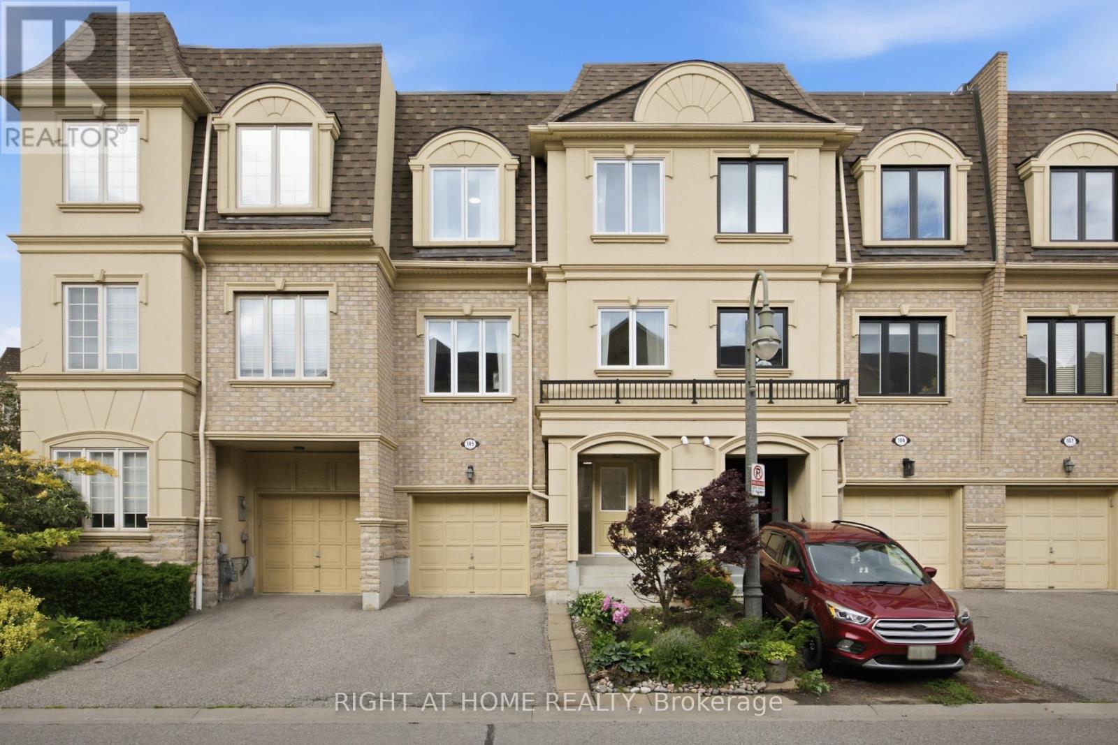105 - 1250 ST.MARTINS DRIVE, Pickering, Ontario
