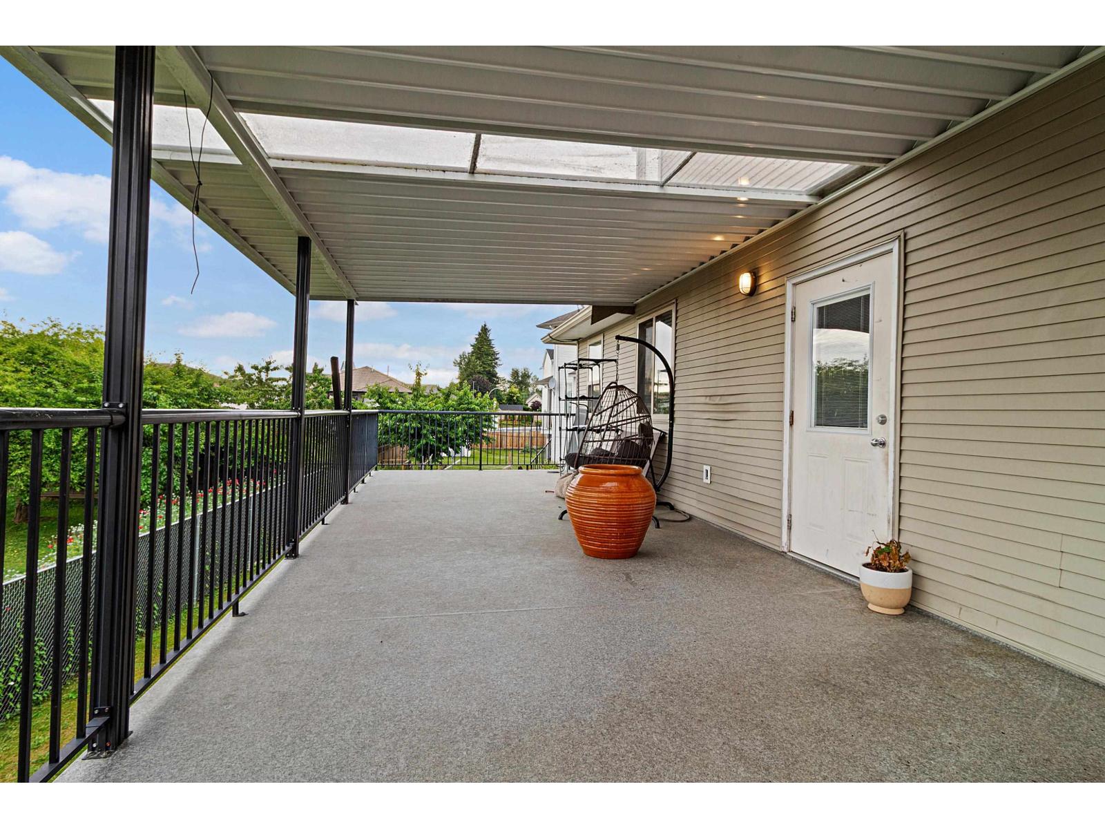 30546 Sapphire Place, Abbotsford, British Columbia  V2T 6Y5 - Photo 20 - R3137638