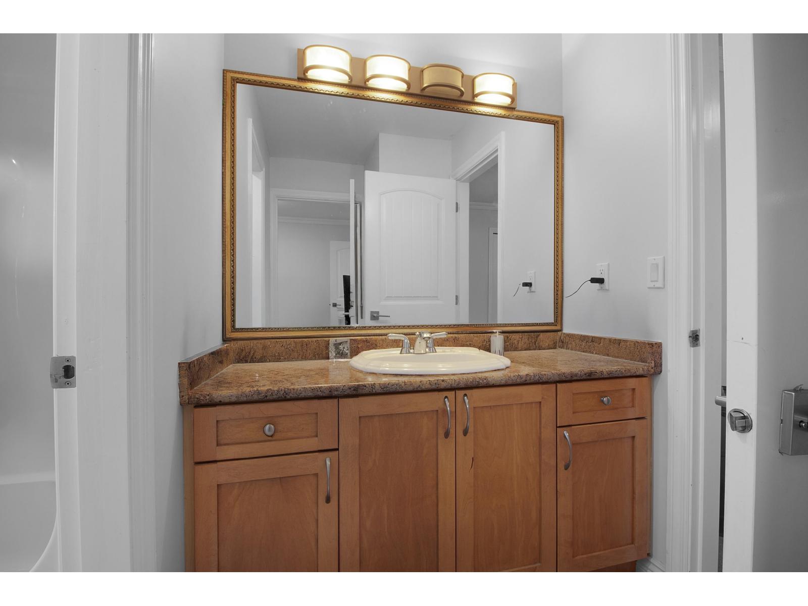 30546 Sapphire Place, Abbotsford, British Columbia  V2T 6Y5 - Photo 23 - R3137638