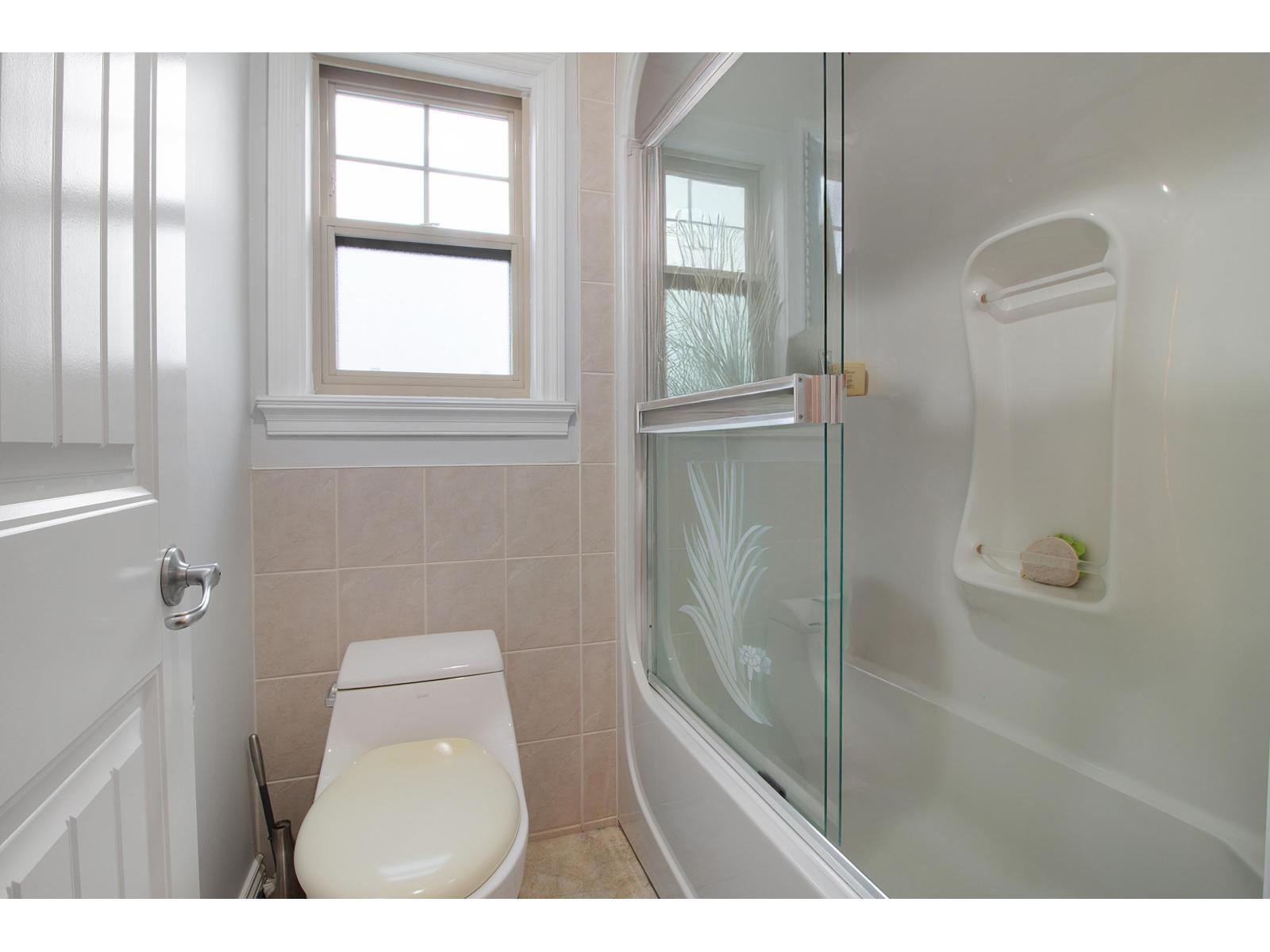 30546 Sapphire Place, Abbotsford, British Columbia  V2T 6Y5 - Photo 22 - R3137638