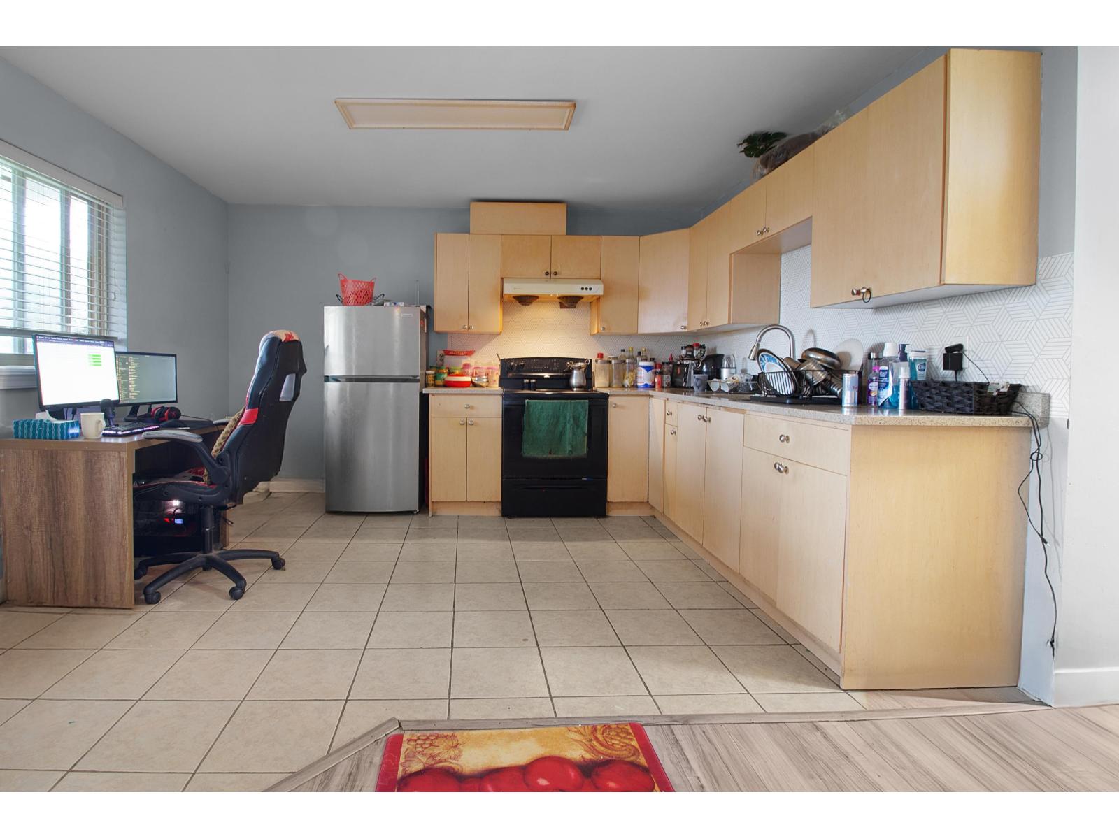 30546 Sapphire Place, Abbotsford, British Columbia  V2T 6Y5 - Photo 27 - R3137638