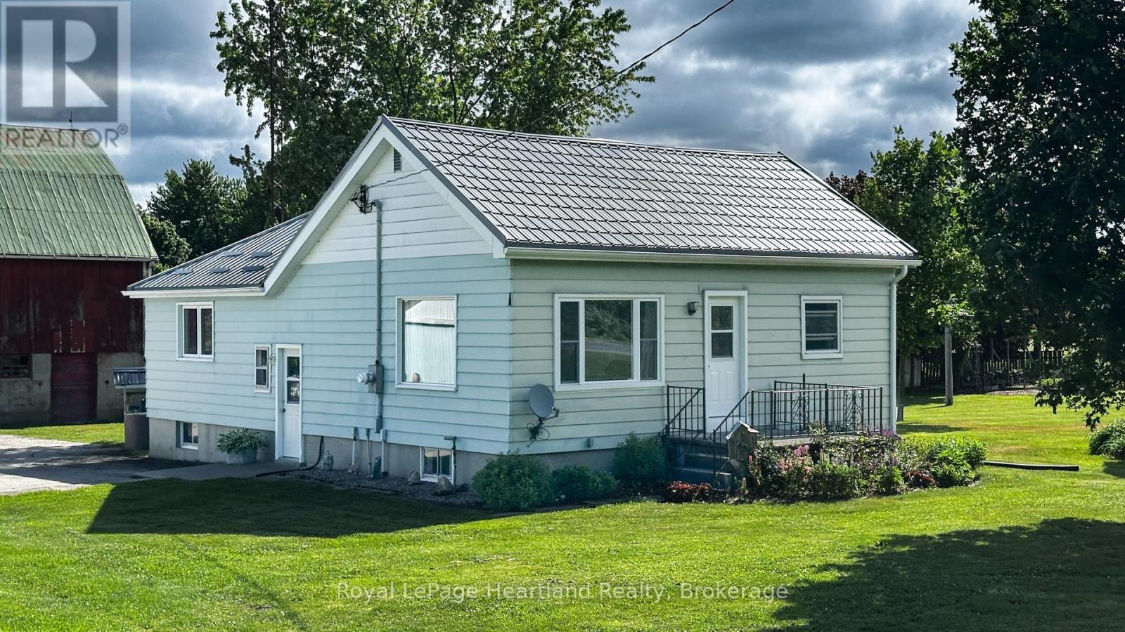 41590 Huron Road, Central Huron, Ontario  N0M 1L0 - Photo 5 - X13441296