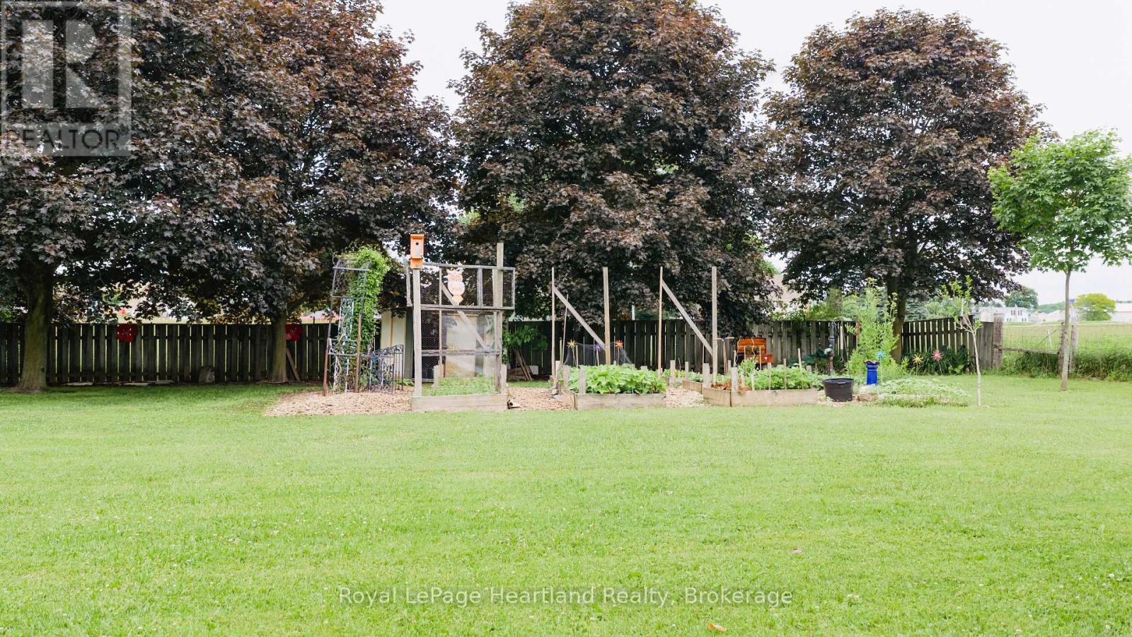 41590 Huron Road, Central Huron, Ontario  N0M 1L0 - Photo 46 - X13441296