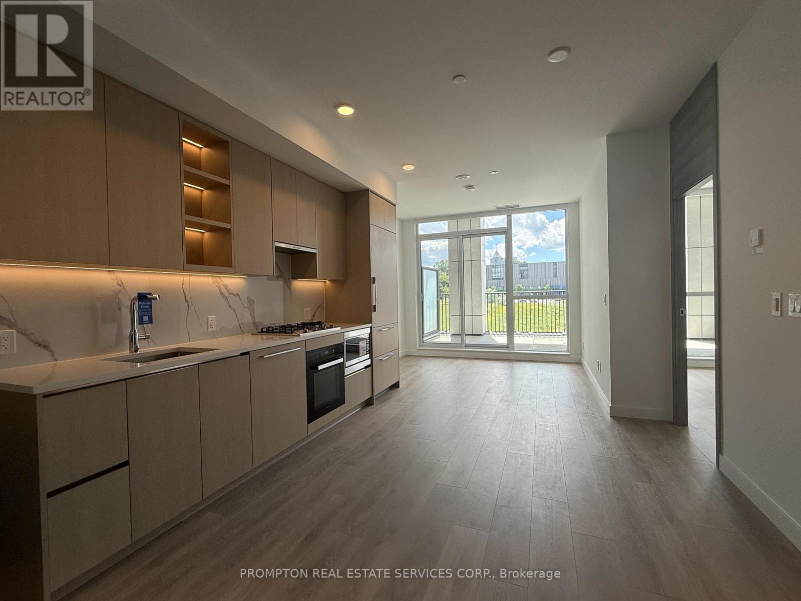 219 - 75 BILLES HEIGHTS, Toronto, Ontario