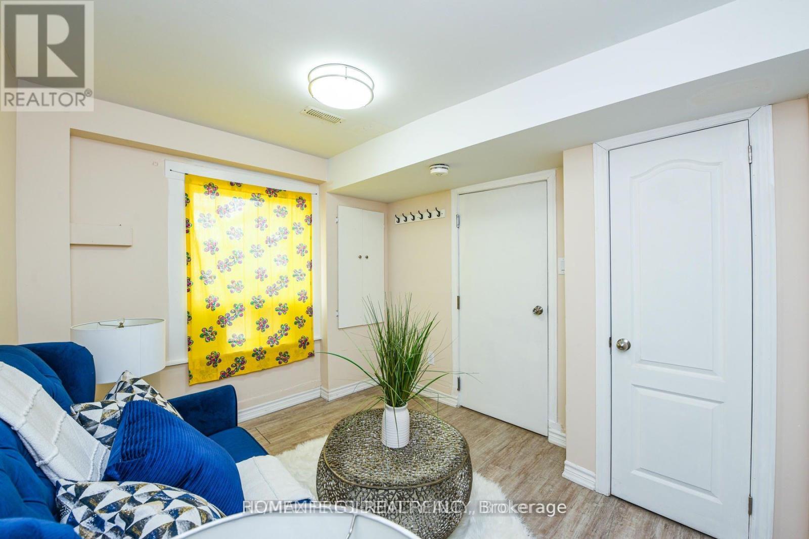 23 Myrtle Avenue, Toronto, Ontario  M4M 2A3 - Photo 32 - E13469098