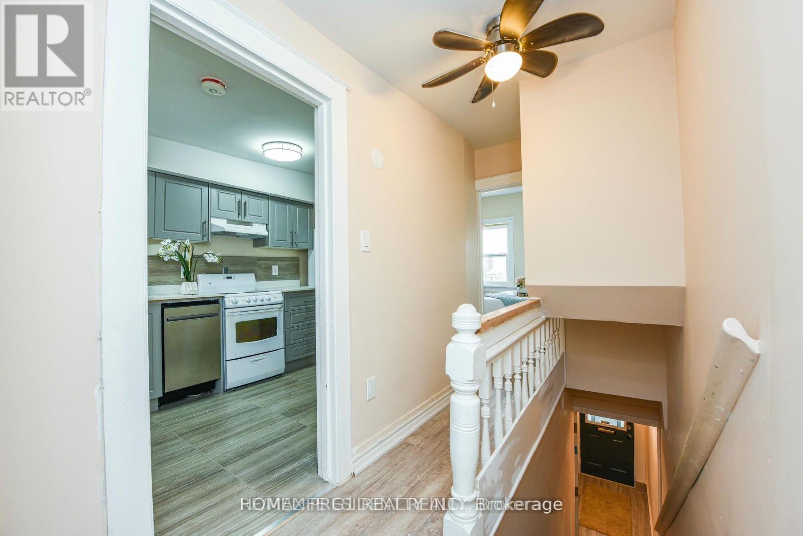 23 Myrtle Avenue, Toronto, Ontario  M4M 2A3 - Photo 37 - E13469098