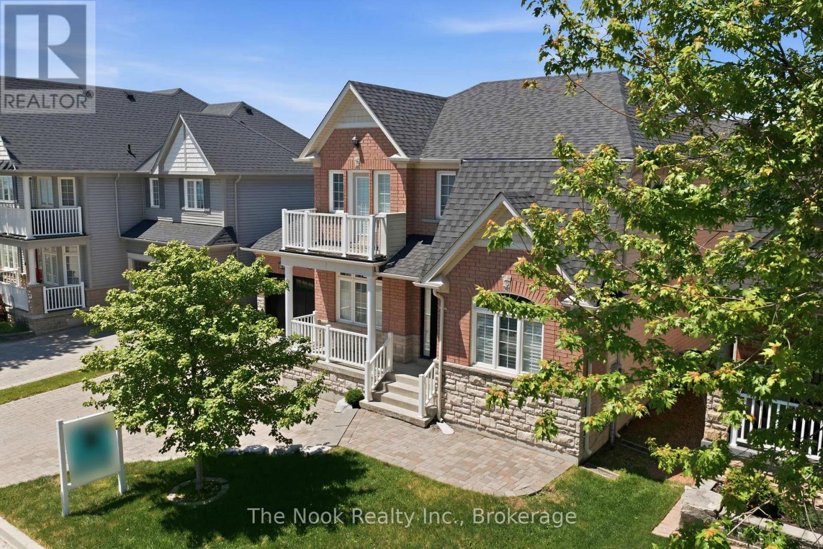 10 Sisson Lane, Clarington, Ontario  L1B 0A7 - Photo 2 - E13467472