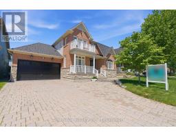 10 SISSON LANE, Clarington, Ontario