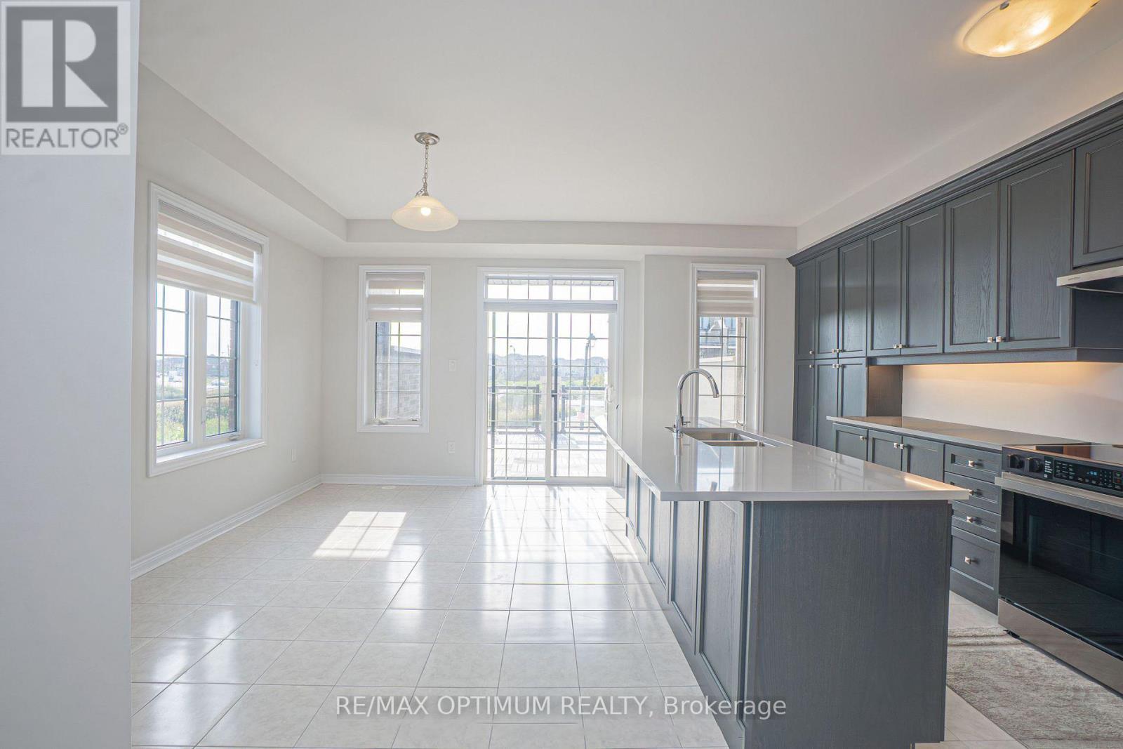 70 Keyworth Crescent, Brampton, Ontario L6R 4E6 - Photo 7 - W13208252
