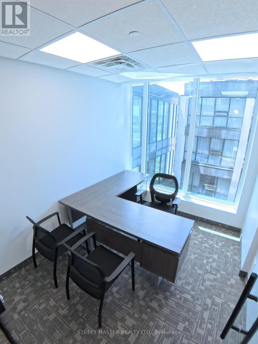 313-317 - 600 Dixon Road, Toronto, Ontario M9W 1J1 - Photo 10 - W12324149
