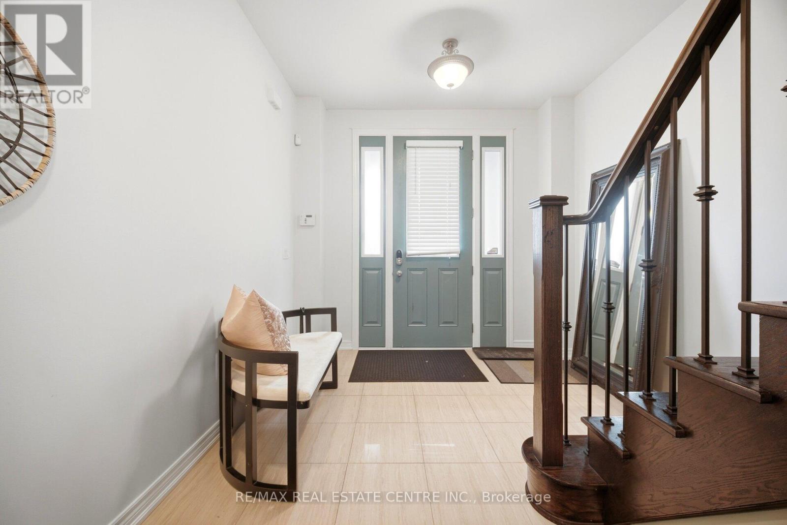 Isaac 3051 Avenue, Oakville, Ontario L6M 0S6 - Photo 7 - W13469444