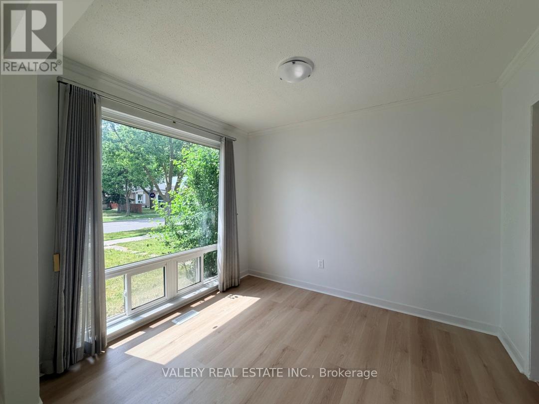 Main - 64 Lexington Ave Avenue, Toronto, Ontario M9V 2G8 - Photo 12 - W13469446