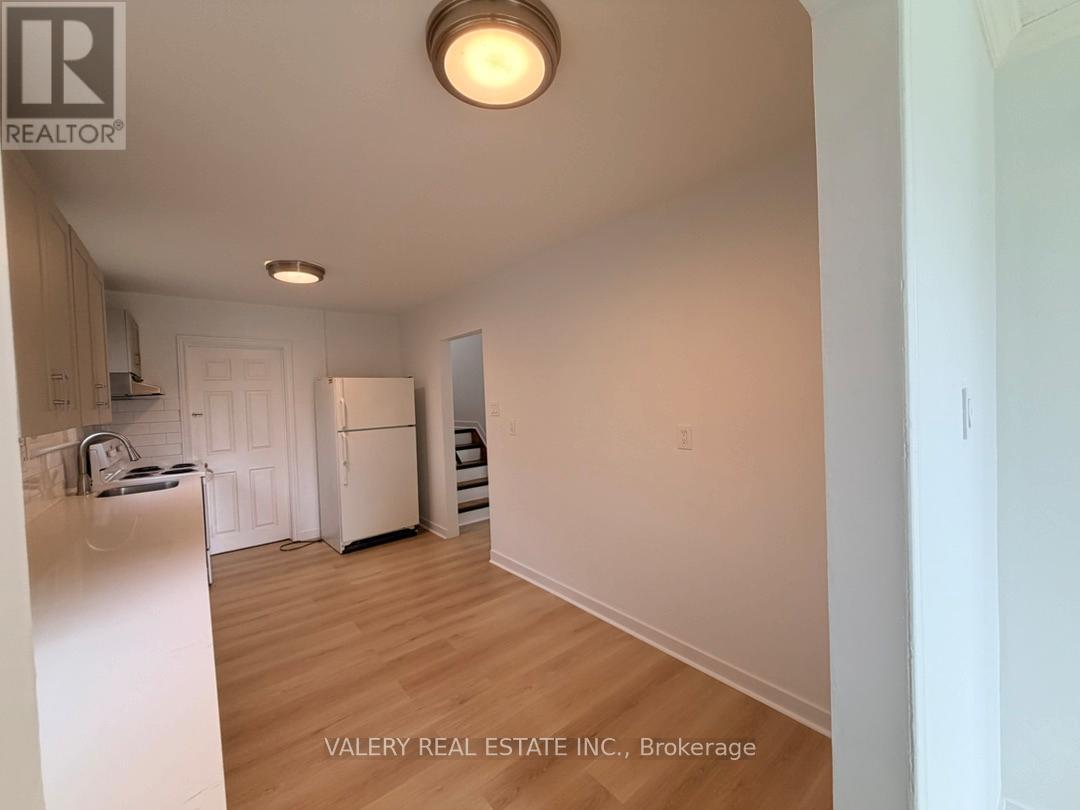Main - 64 Lexington Ave Avenue, Toronto, Ontario M9V 2G8 - Photo 16 - W13469446