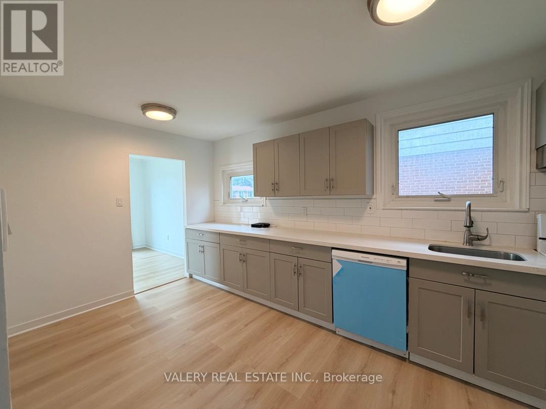 Main - 64 Lexington Ave Avenue, Toronto, Ontario M9V 2G8 - Photo 17 - W13469446