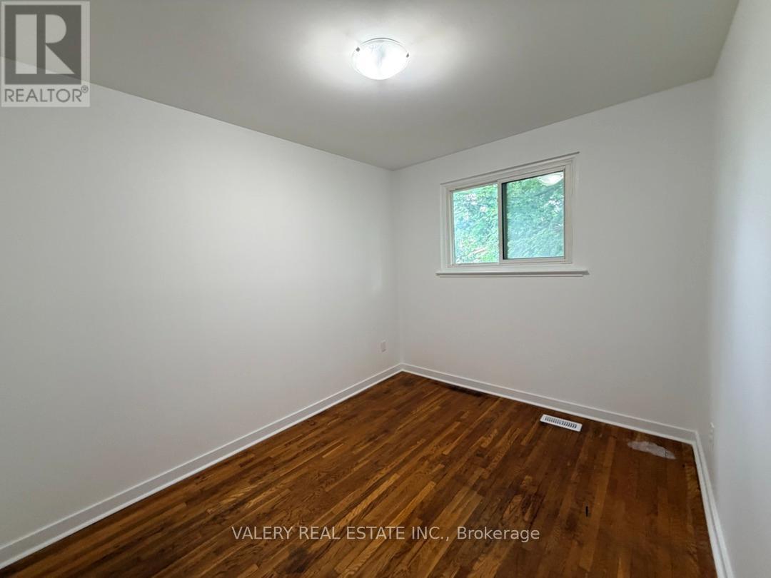 Main - 64 Lexington Ave Avenue, Toronto, Ontario M9V 2G8 - Photo 29 - W13469446