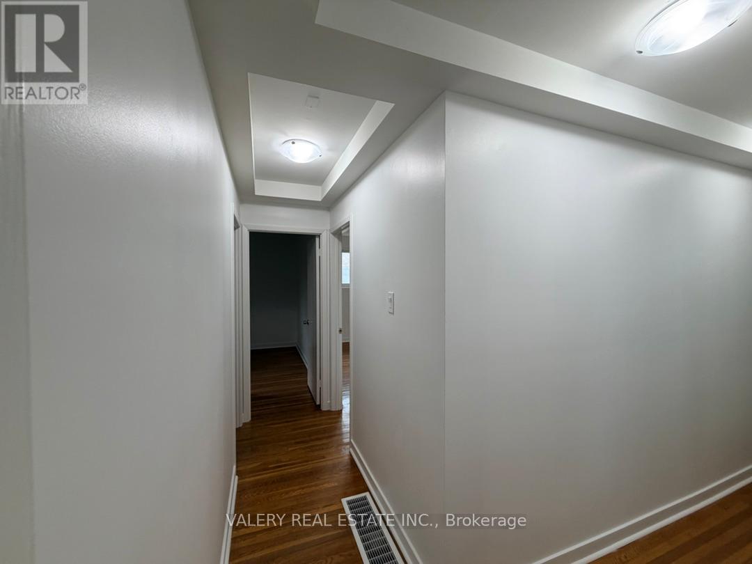 Main - 64 Lexington Ave Avenue, Toronto, Ontario M9V 2G8 - Photo 42 - W13469446