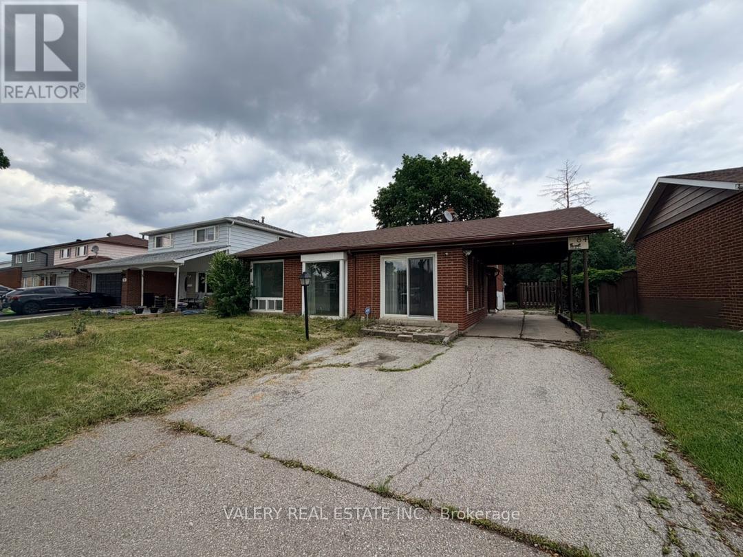 Main - 64 Lexington Ave Avenue, Toronto, Ontario M9V 2G8 - Photo 44 - W13469446