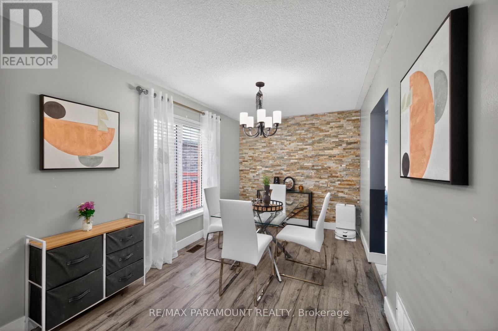 3 Squirreltail Way, Brampton, Ontario  L6R 1X4 - Photo 7 - W13469486