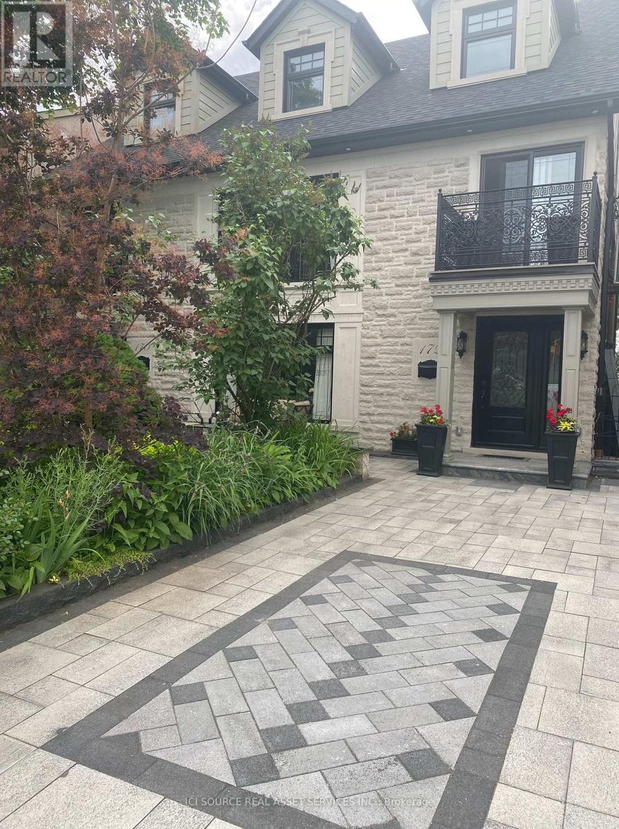 Main Fl - 172 Humbercrest Boulevard, Toronto, Ontario M6S 4L3 - Photo 1 - W13469502
