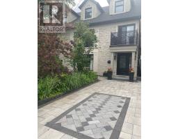 MAIN FL - 172 HUMBERCREST BOULEVARD, Toronto, Ontario