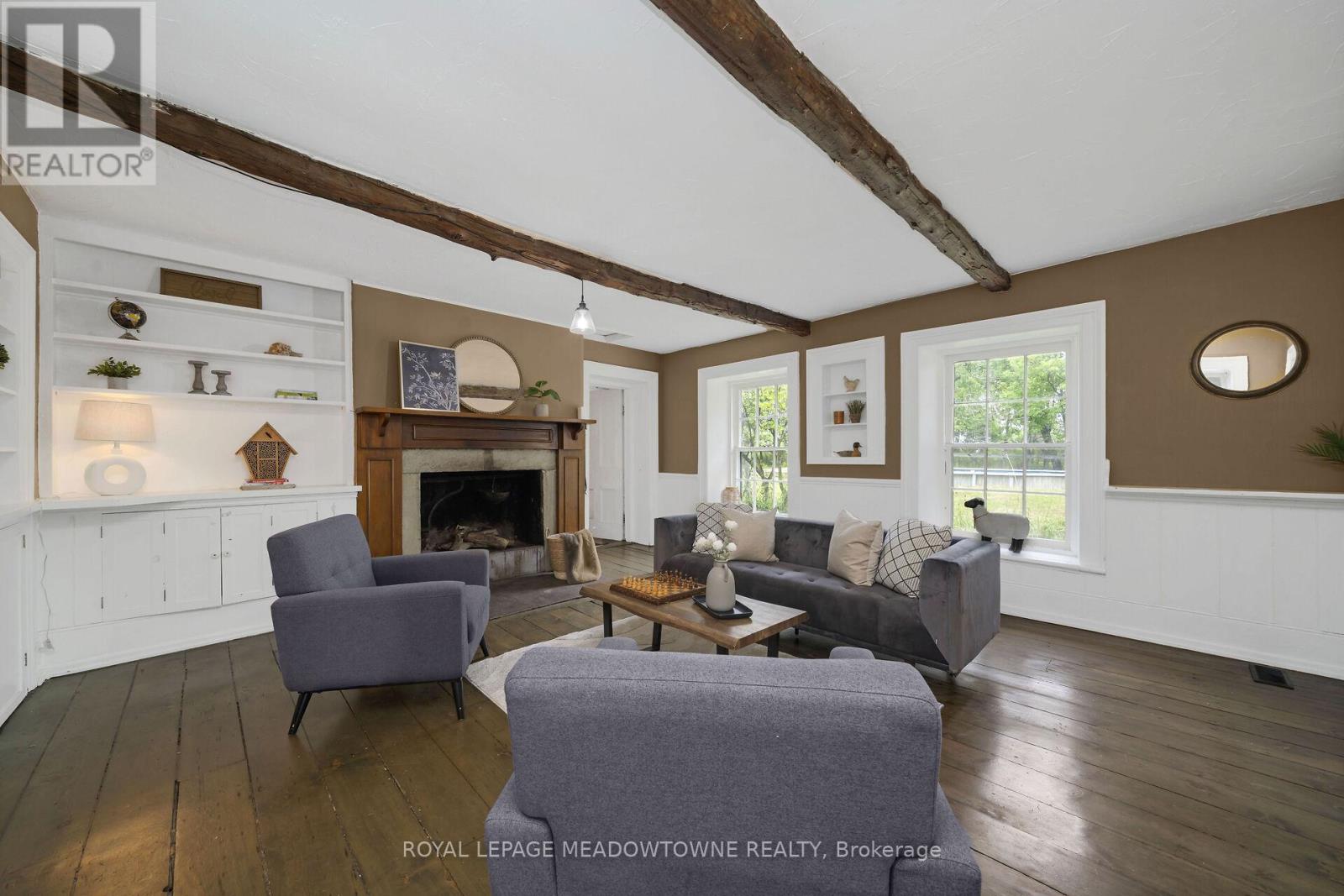 5595 25 SIDE ROAD, Milton, Ontario