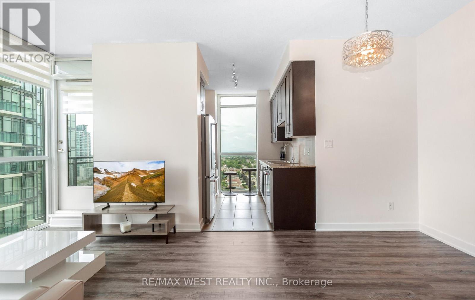 4070 Confederation Pkwy #1504 Parkway, Mississauga, Ontario L5B 0E9 - Photo 15 - W13469570
