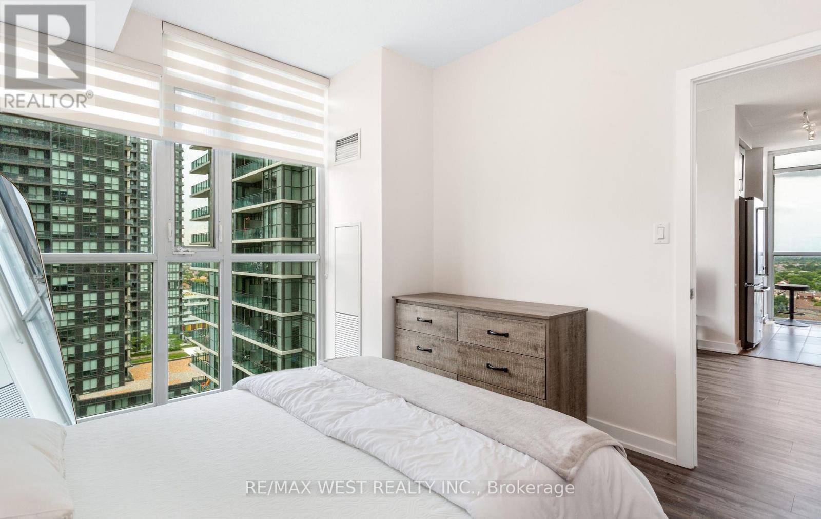 4070 Confederation Pkwy #1504 Parkway, Mississauga, Ontario L5B 0E9 - Photo 23 - W13469570