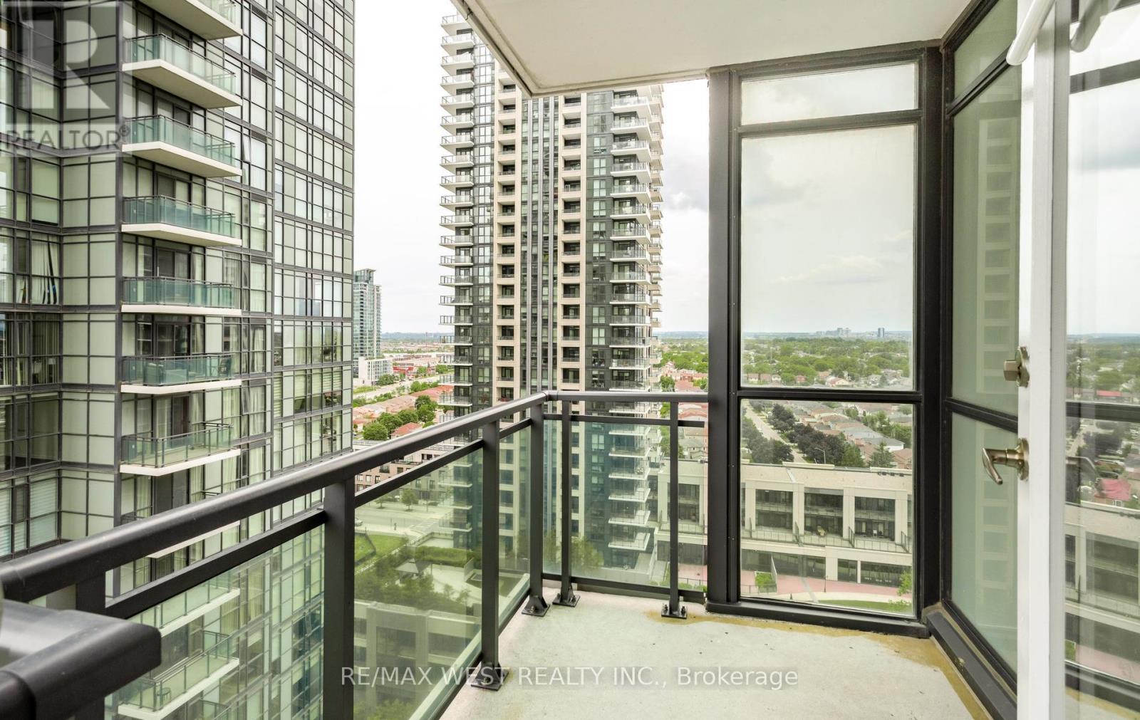 4070 Confederation Pkwy #1504 Parkway, Mississauga, Ontario L5B 0E9 - Photo 29 - W13469570
