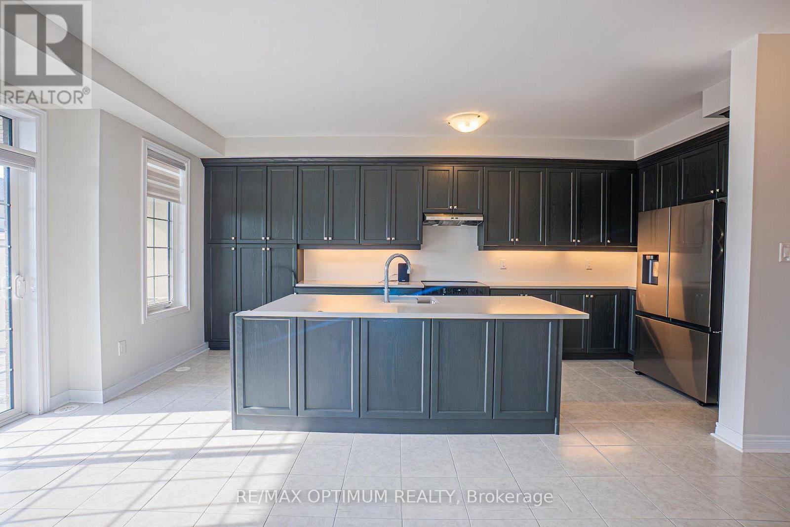 70 Keyworth Crescent, Brampton, Ontario L6R 4E6 - Photo 9 - W13208252