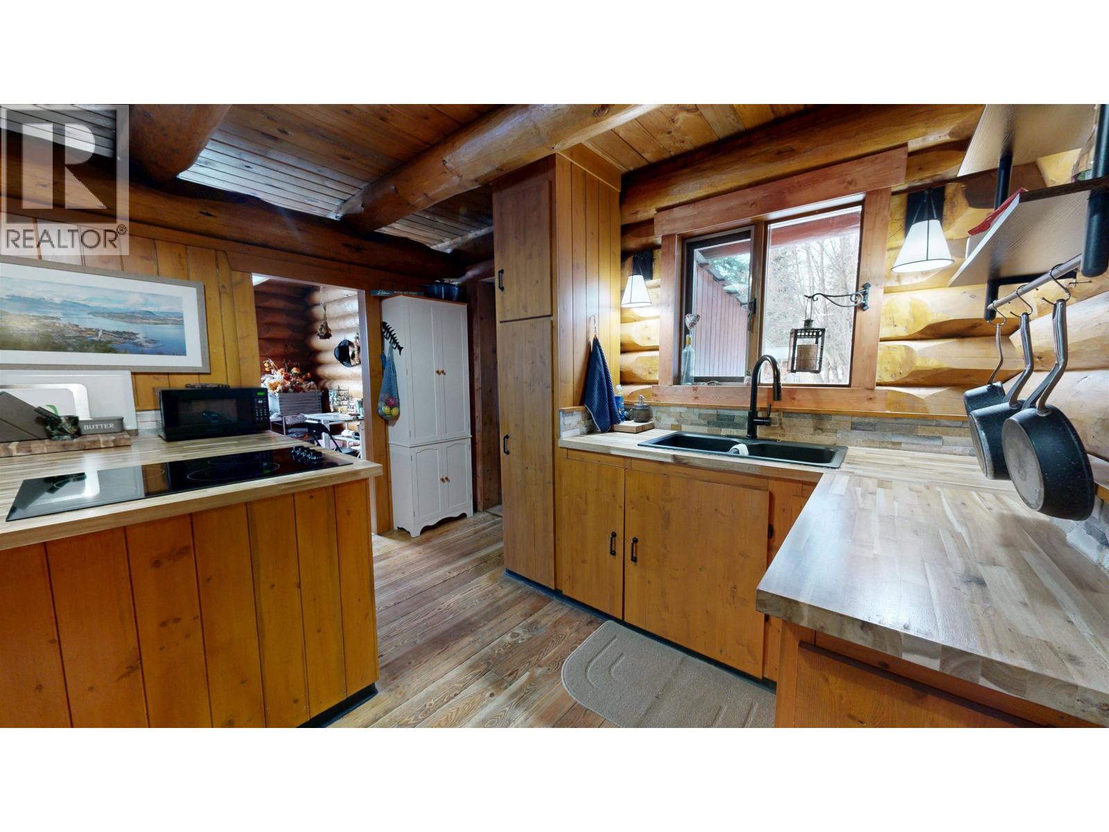 7671 Rutherford Road, Bridge Lake, British Columbia  V0K 1E0 - Photo 14 - R3085103